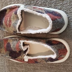 Women's Sanuk slippers